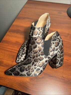 ANTONIO MELANI | Shoes | Antonio Melani Dress Booties 6 Black Leather  Stretch Mae Heeled Classic New 20 | Poshmark
